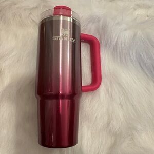 Brand New 30 oz Stanley Tumbler with no straw